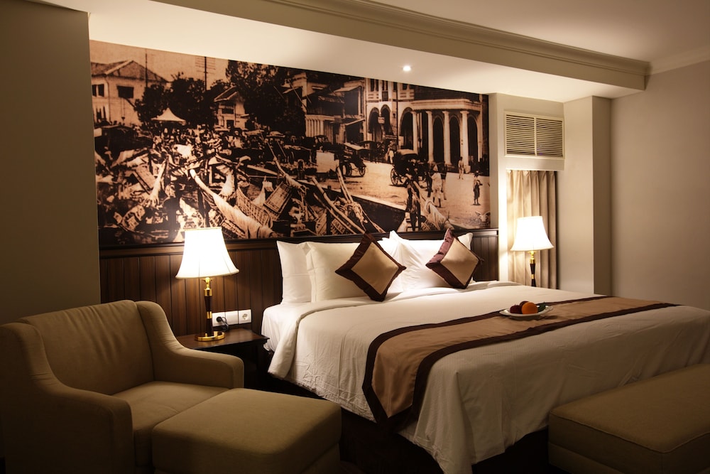 Business, Double Bed