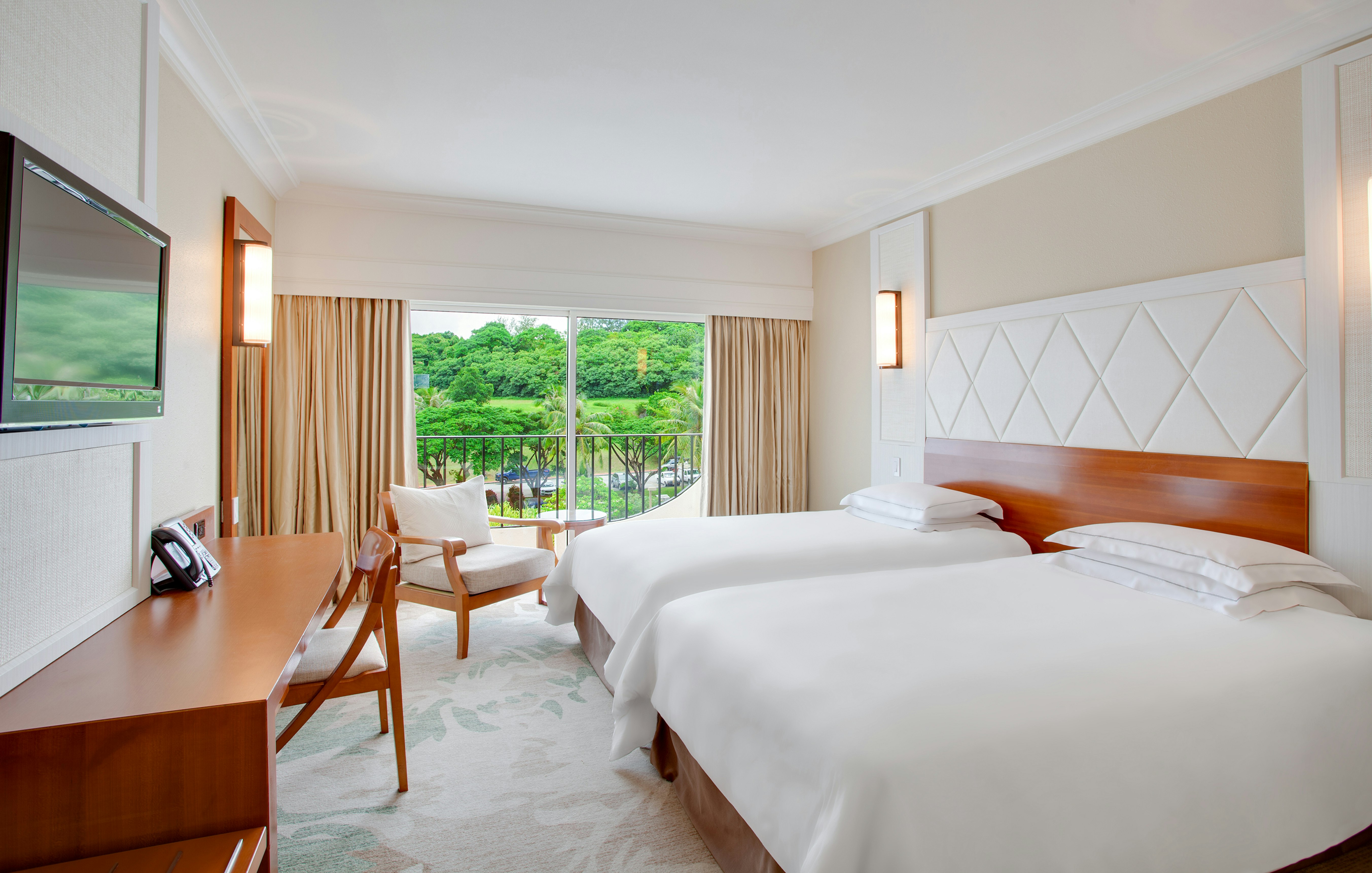 Garden, Twin Beds, Main Building
