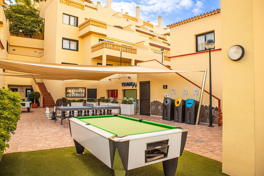 Ramada Residences by Wyndham Tenerife Costa Adeje 4/50