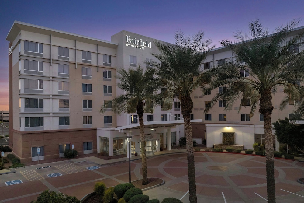 Fairfield Inn Suites Phoenix Chandler Fashion Center 6/65