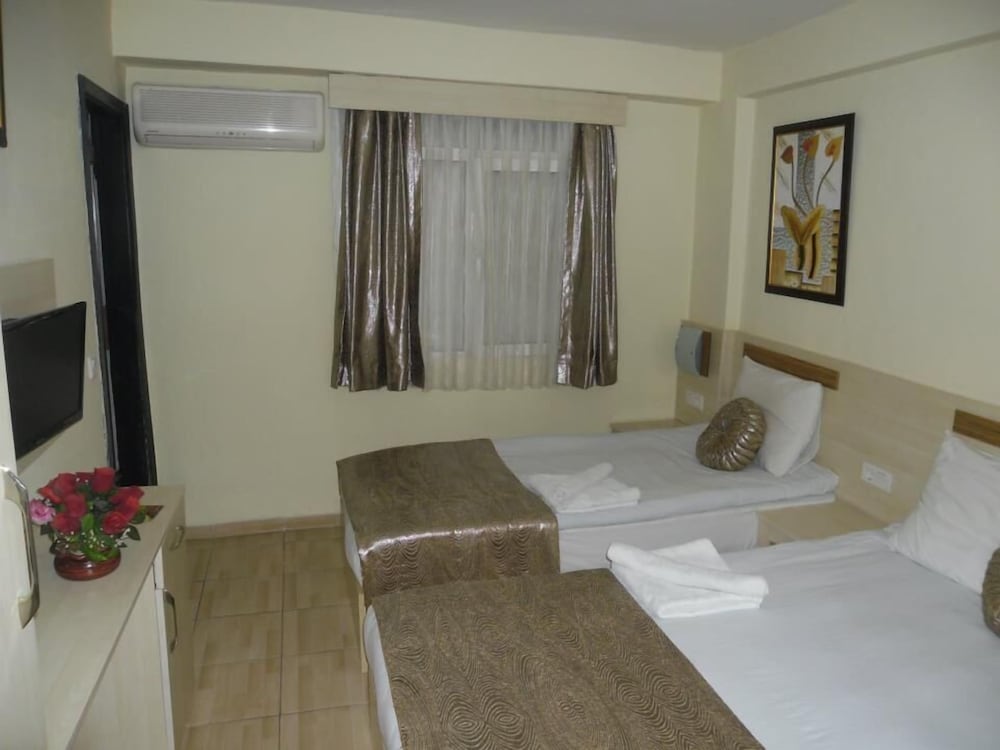 Olimpiyat Otel Izmir 23/50