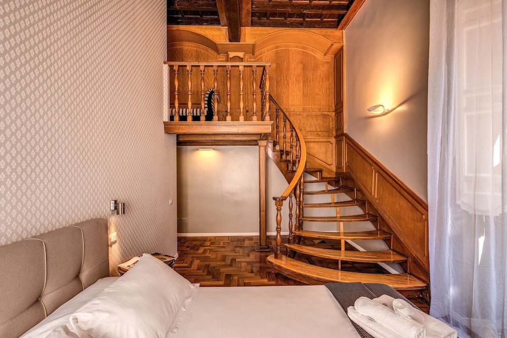 Elysium Suites Collection 26/40
