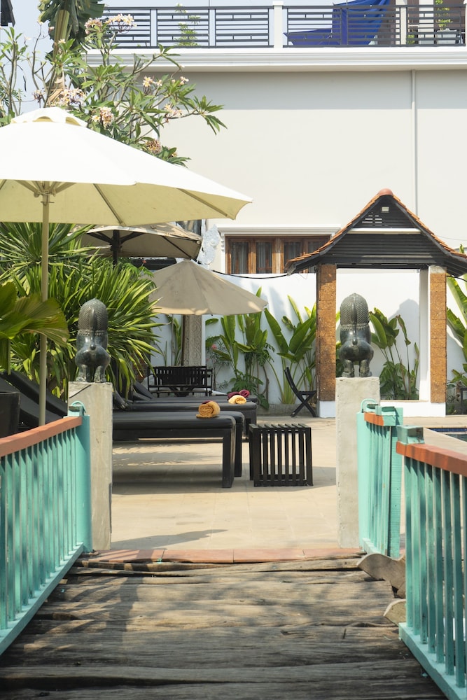 Vimean Sovannaphoum Resort 8/72