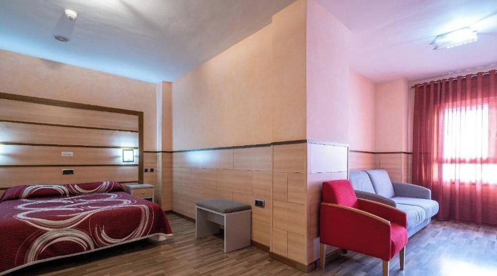 Hotel Pio XII Jumilla 15/35