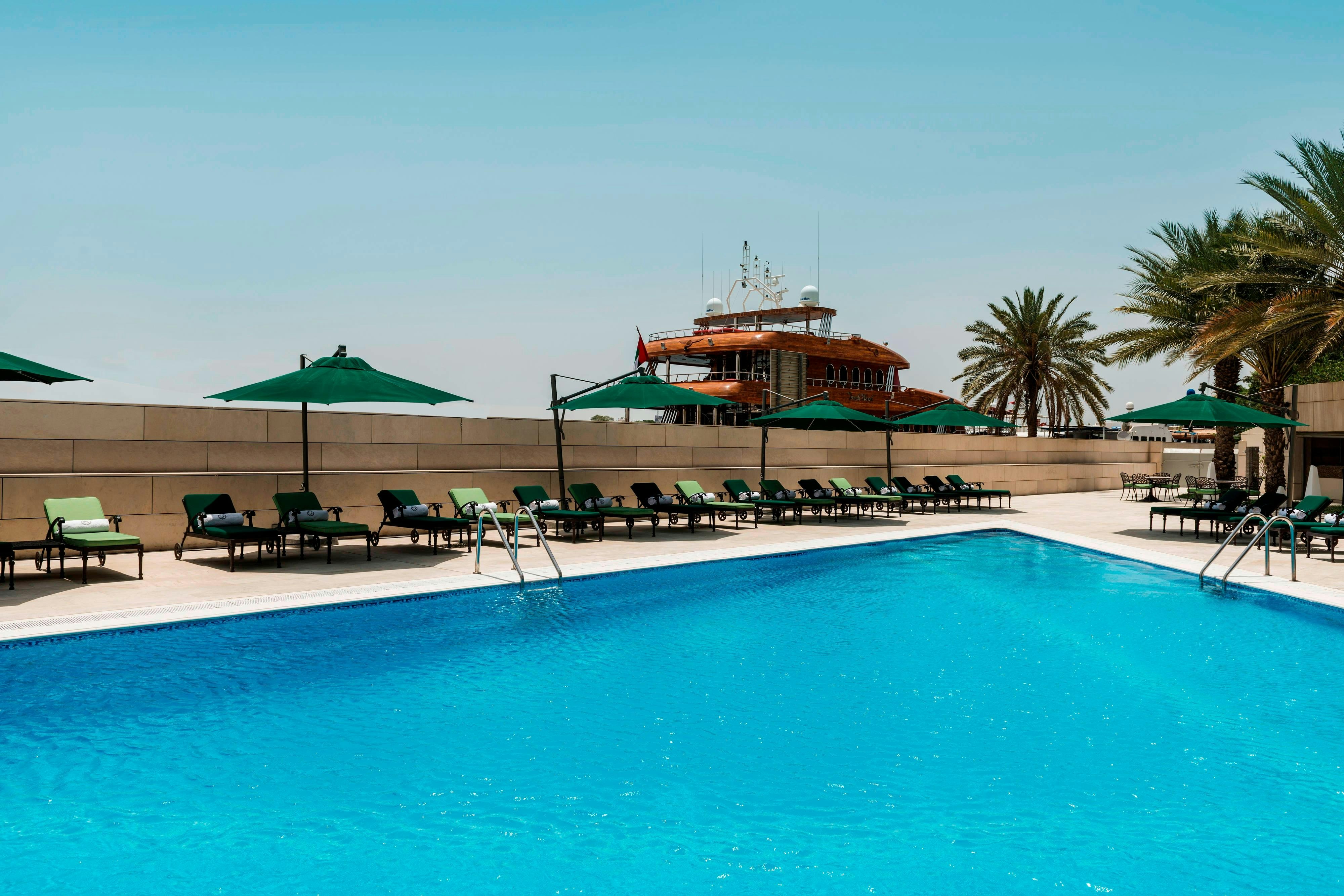 Sheraton Dubai Creek Hotel And Towers 36/37