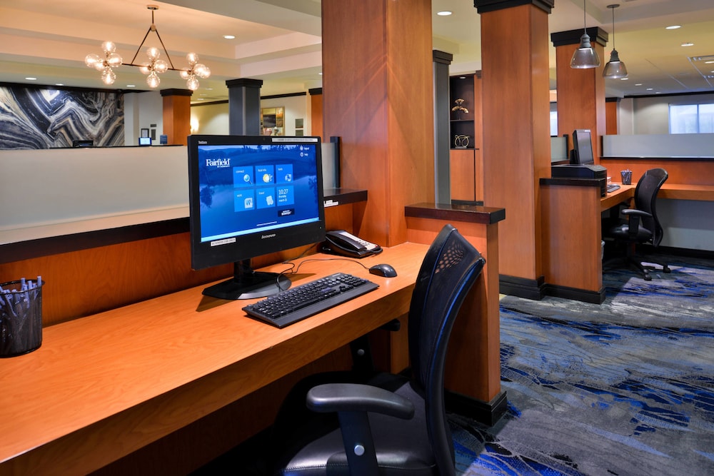 Fairfield Inn Suites Raleigh Durham Airport Brier Creek 33/35