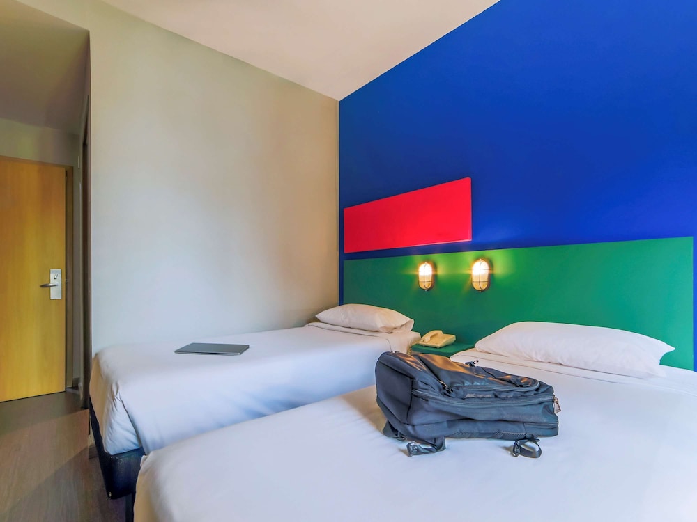 ibis Styles SP Faria Lima 13/64