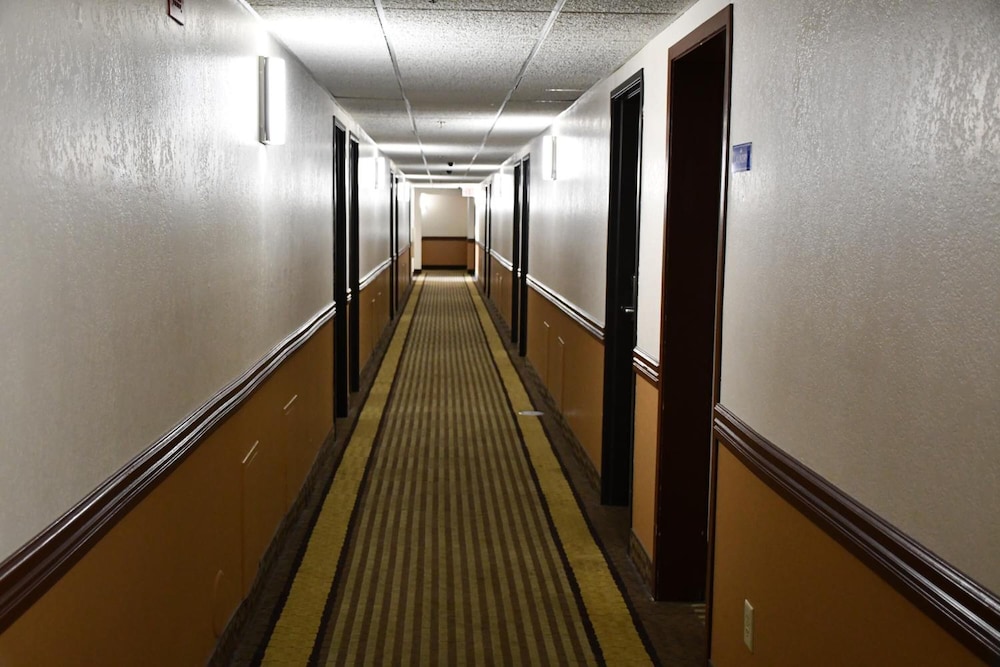 Stillwater Inn Suites 29/50