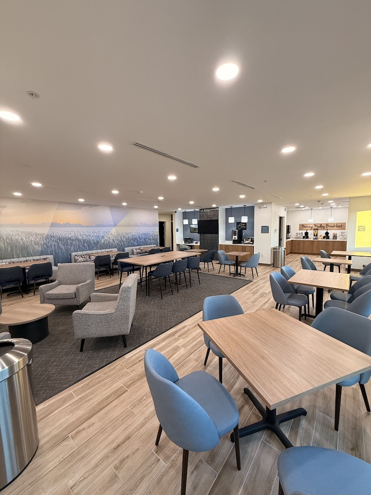 Mainstay Suites - Oklahoma City Airport 45/56