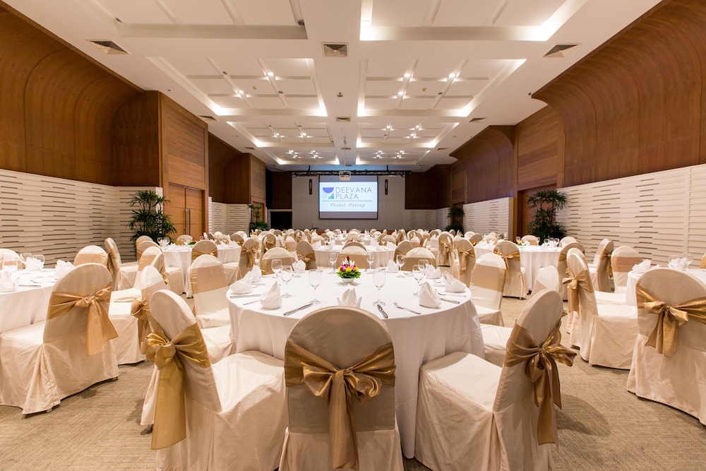 Deevana Plaza Phuket Patong 62/73