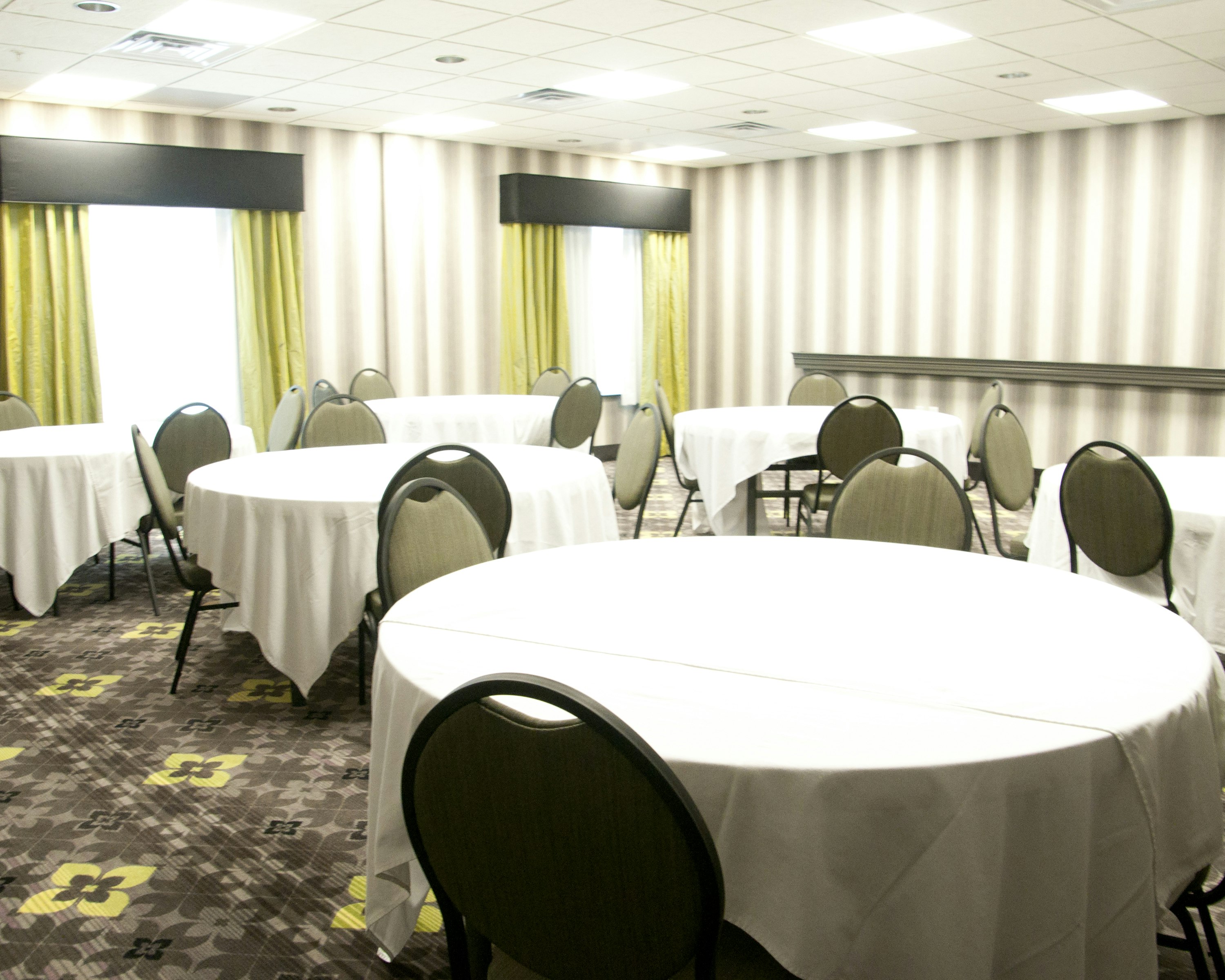 Hampton Inn by Hilton Leesville Fort Polk 19/40