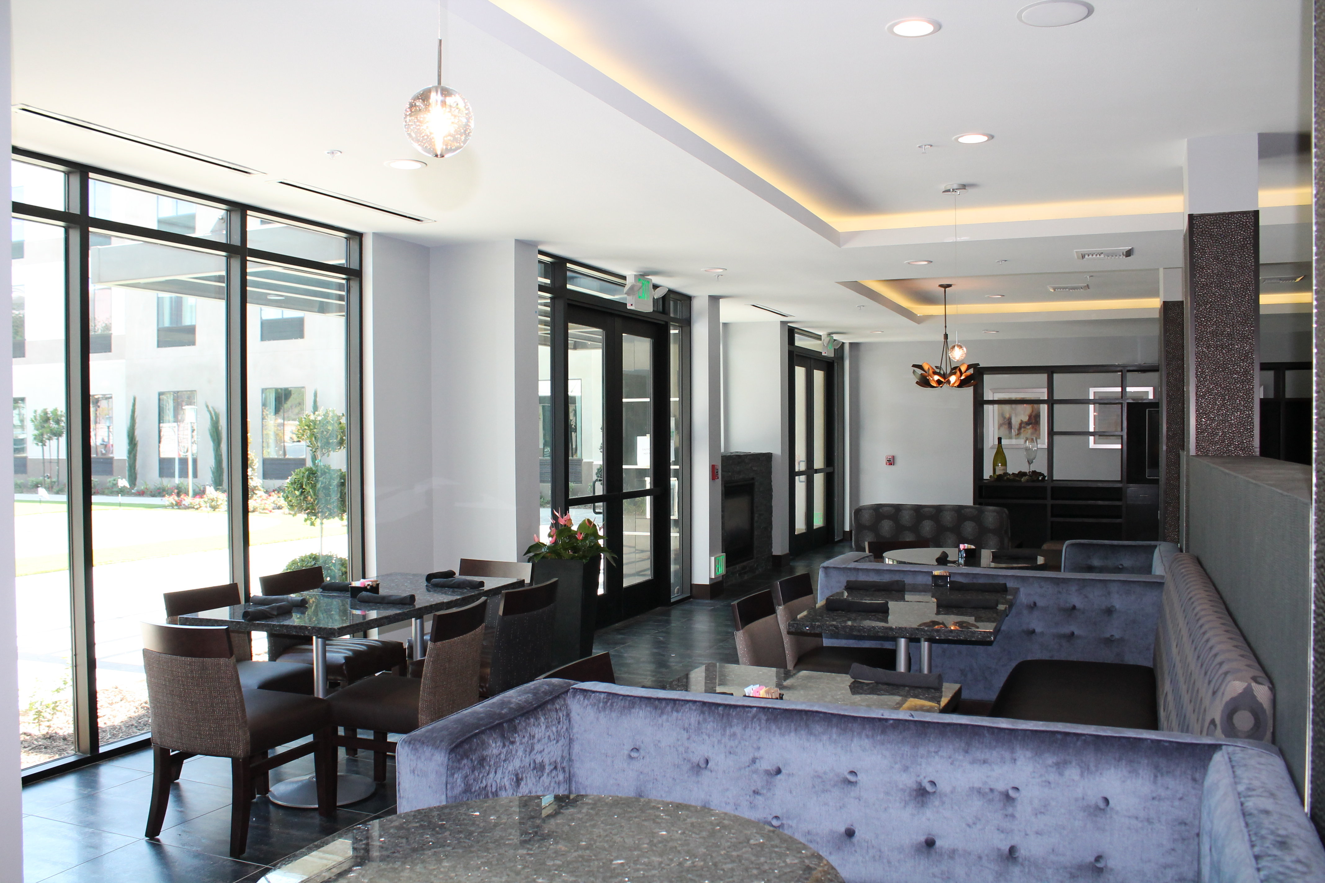Holiday Inn Carlsbad 44/73