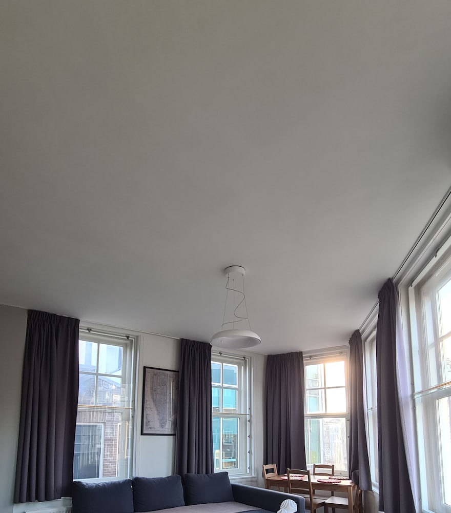 Avenue Hotel Amsterdam 8/66