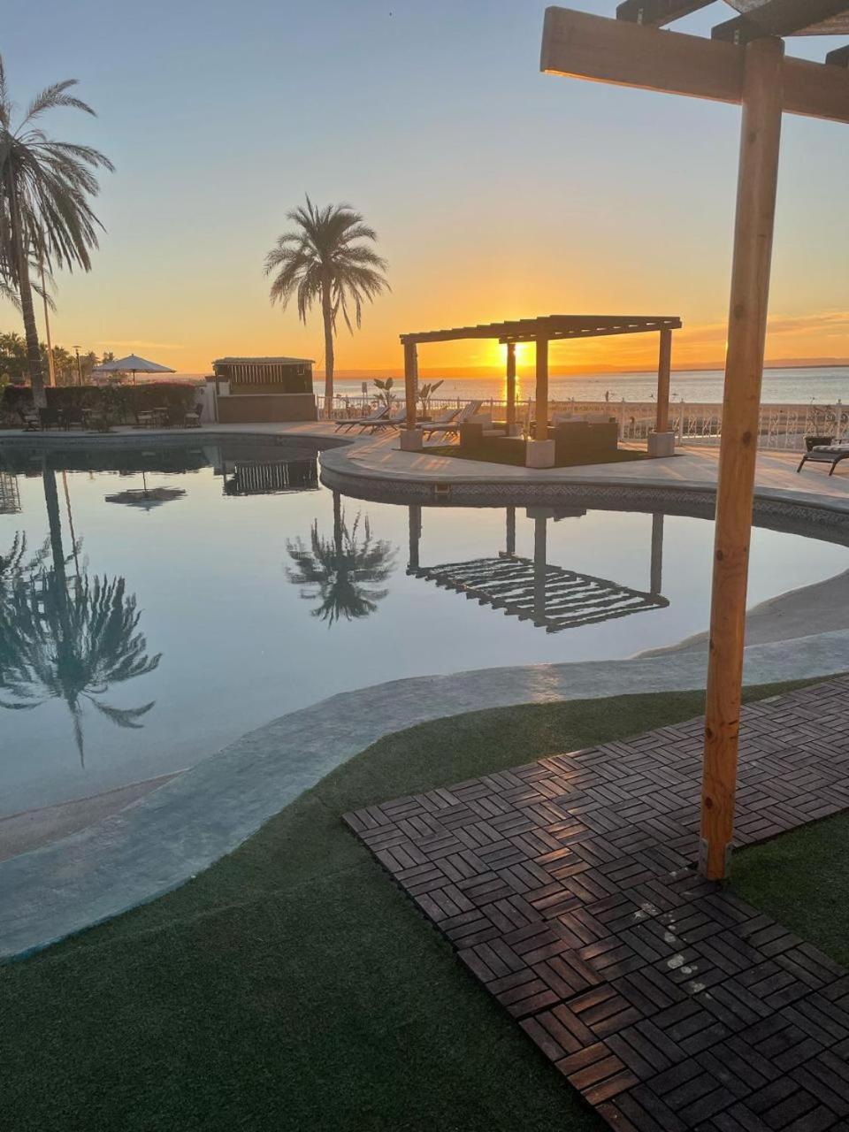 La Posada And Beach Club 41/46
