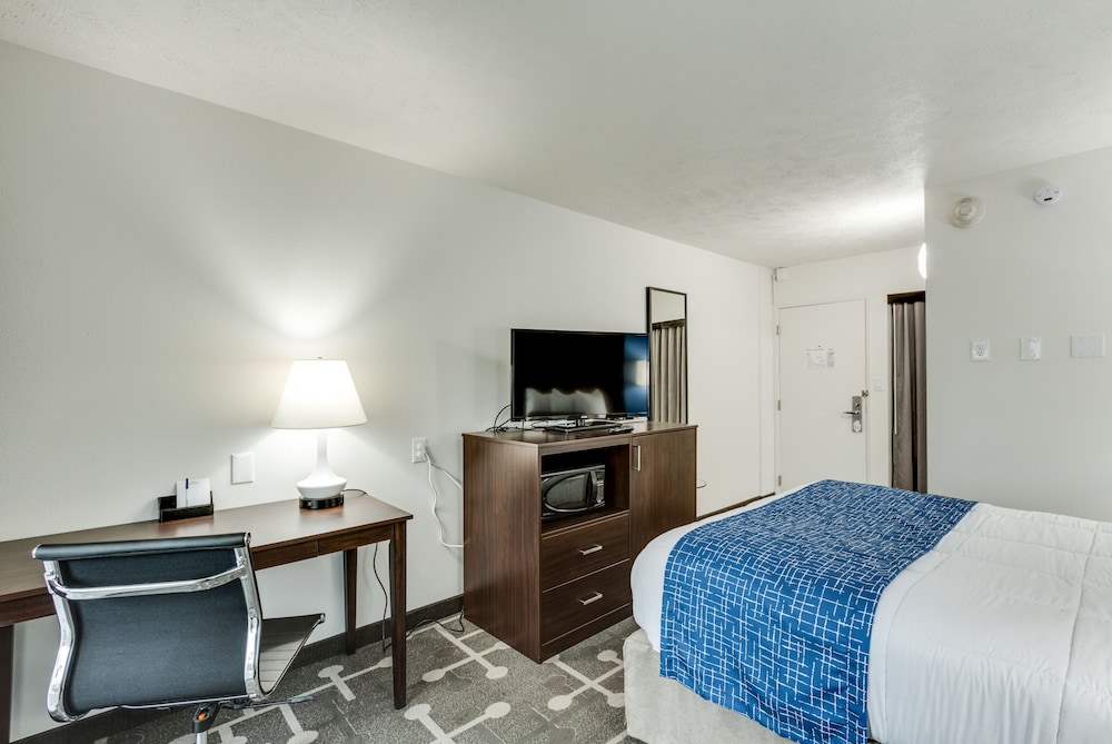 Hotel Spokane 9/27