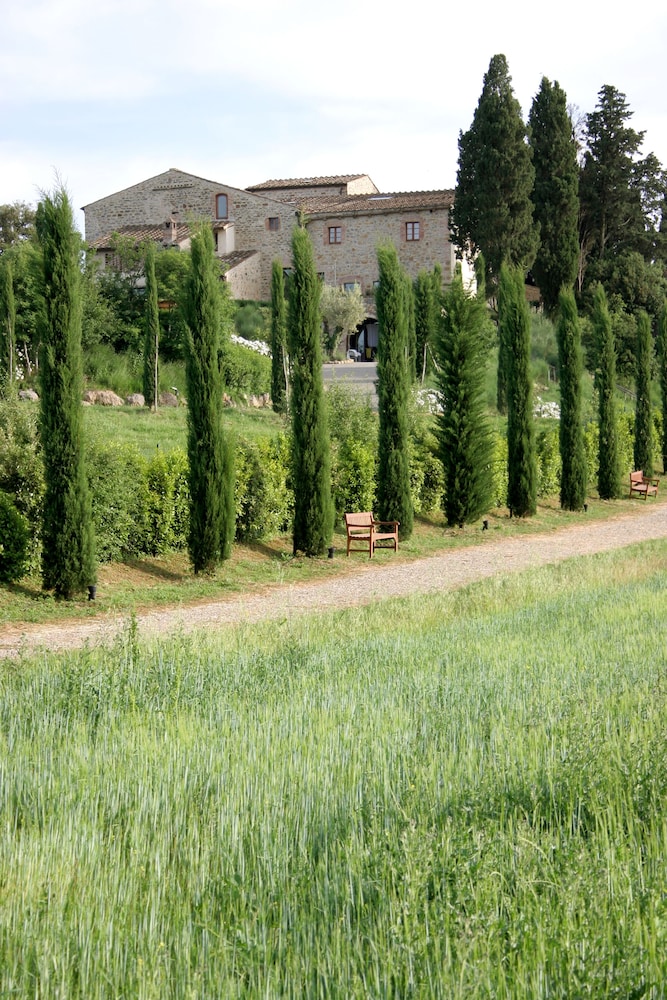 Tenuta Sant'ilario 44/48