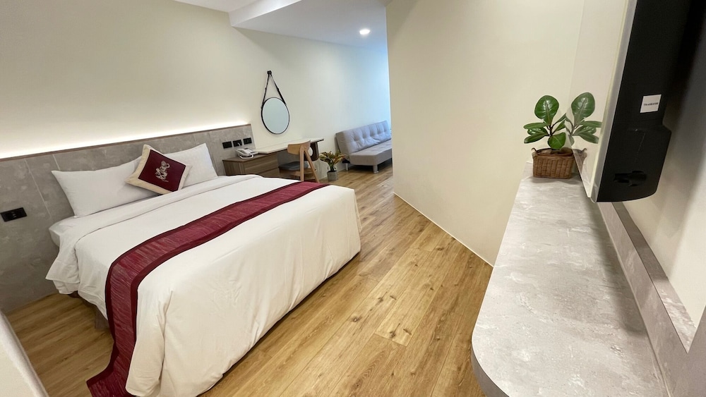 Ocean KT Inn 11/47
