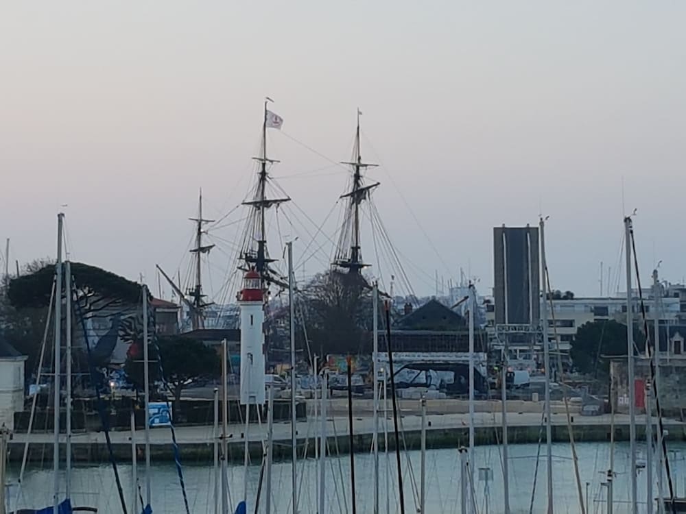 Hotel La Marine 32/45