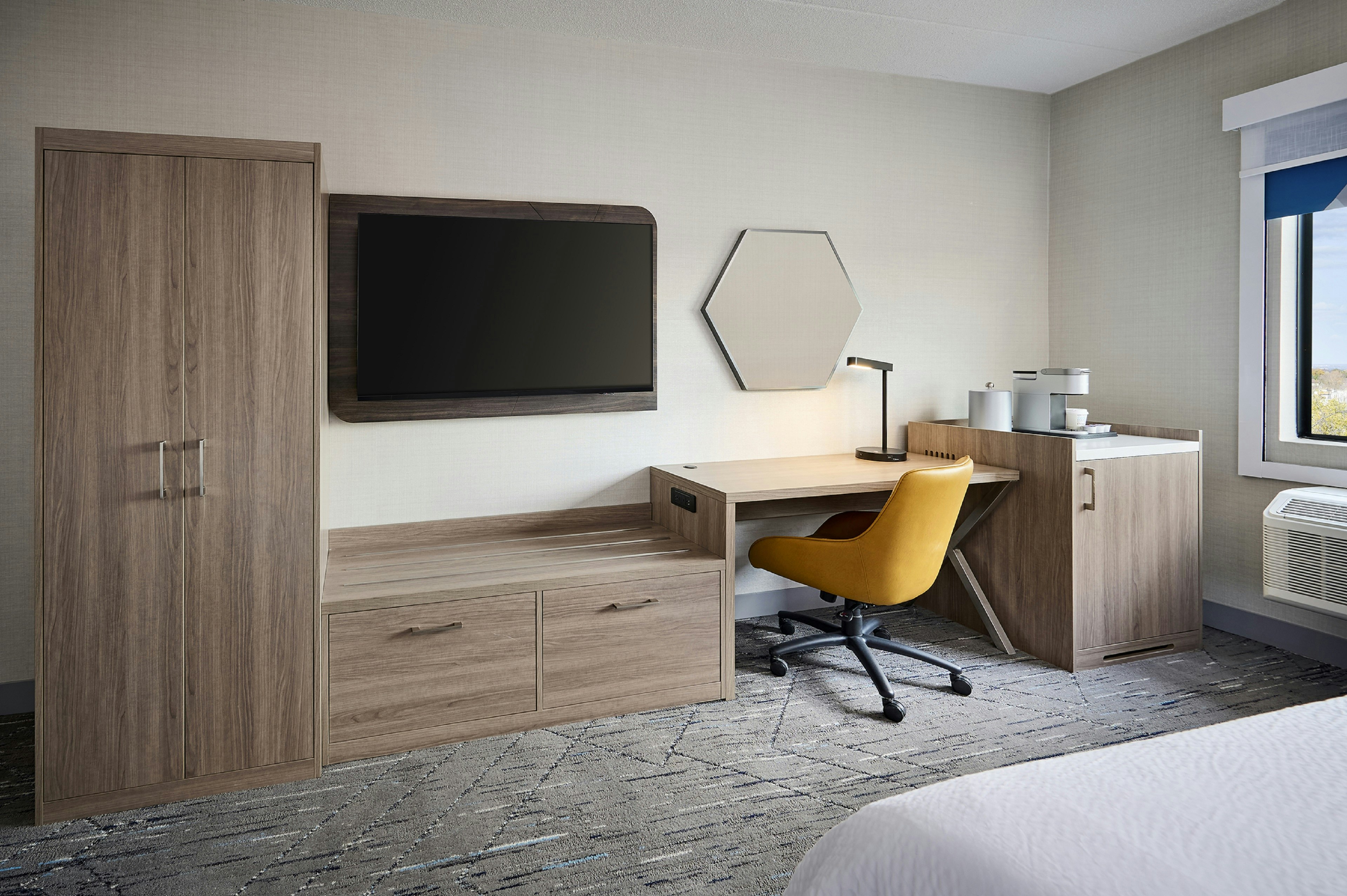 Holiday Inn Express HAMILTON - UPPER JAMES 46/60