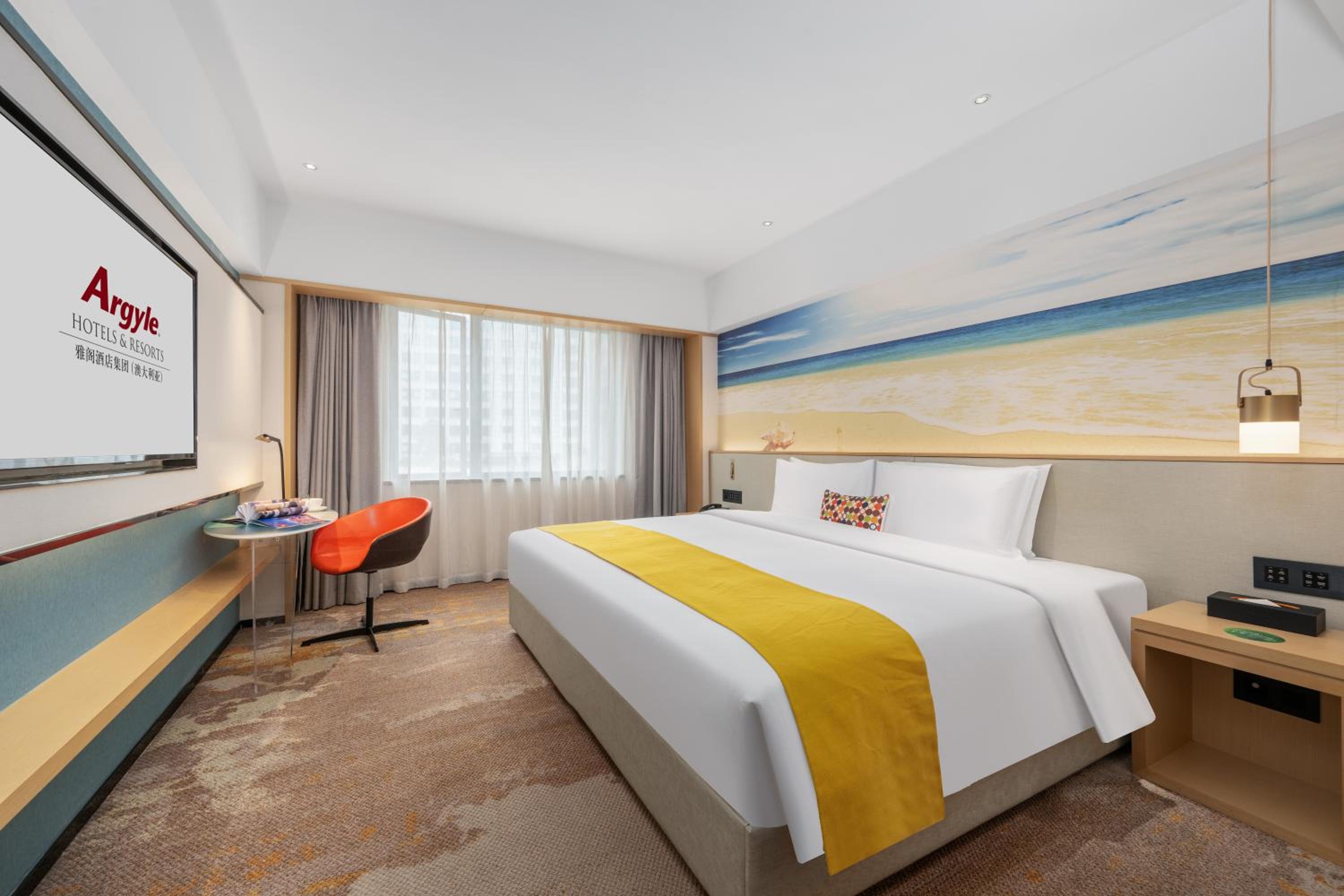 Deluxe, King Bed