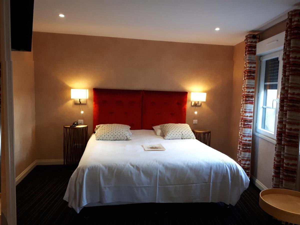 HOTEL LES HAUTS DE MONTREUIL LE PATIO 10/37