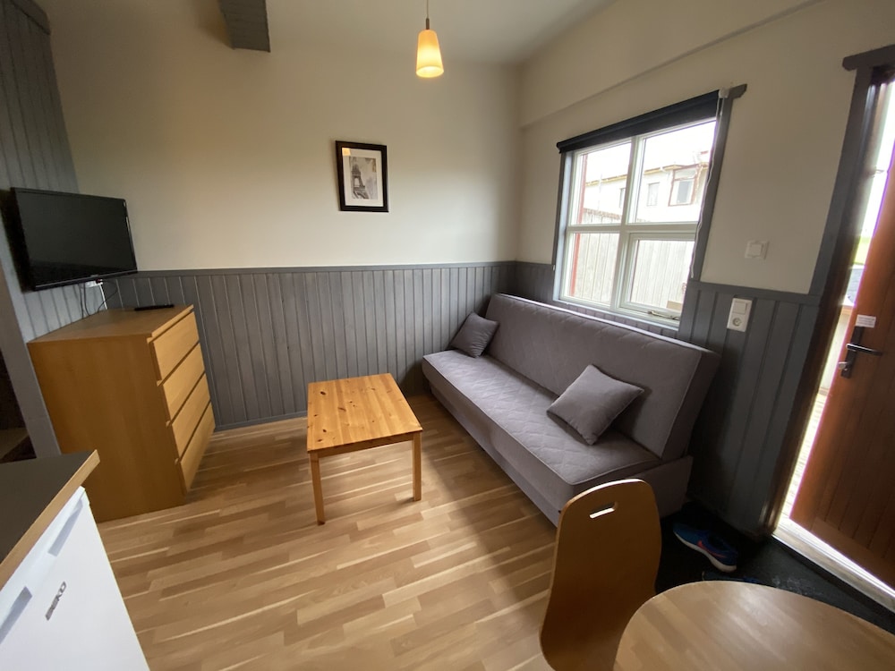 Gardur Apartments 38/65