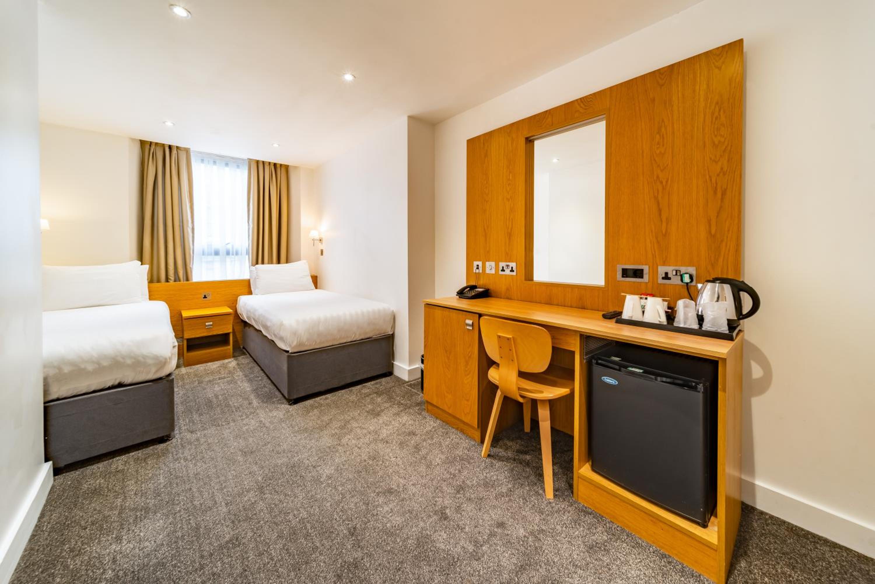 Standard, Twin Beds