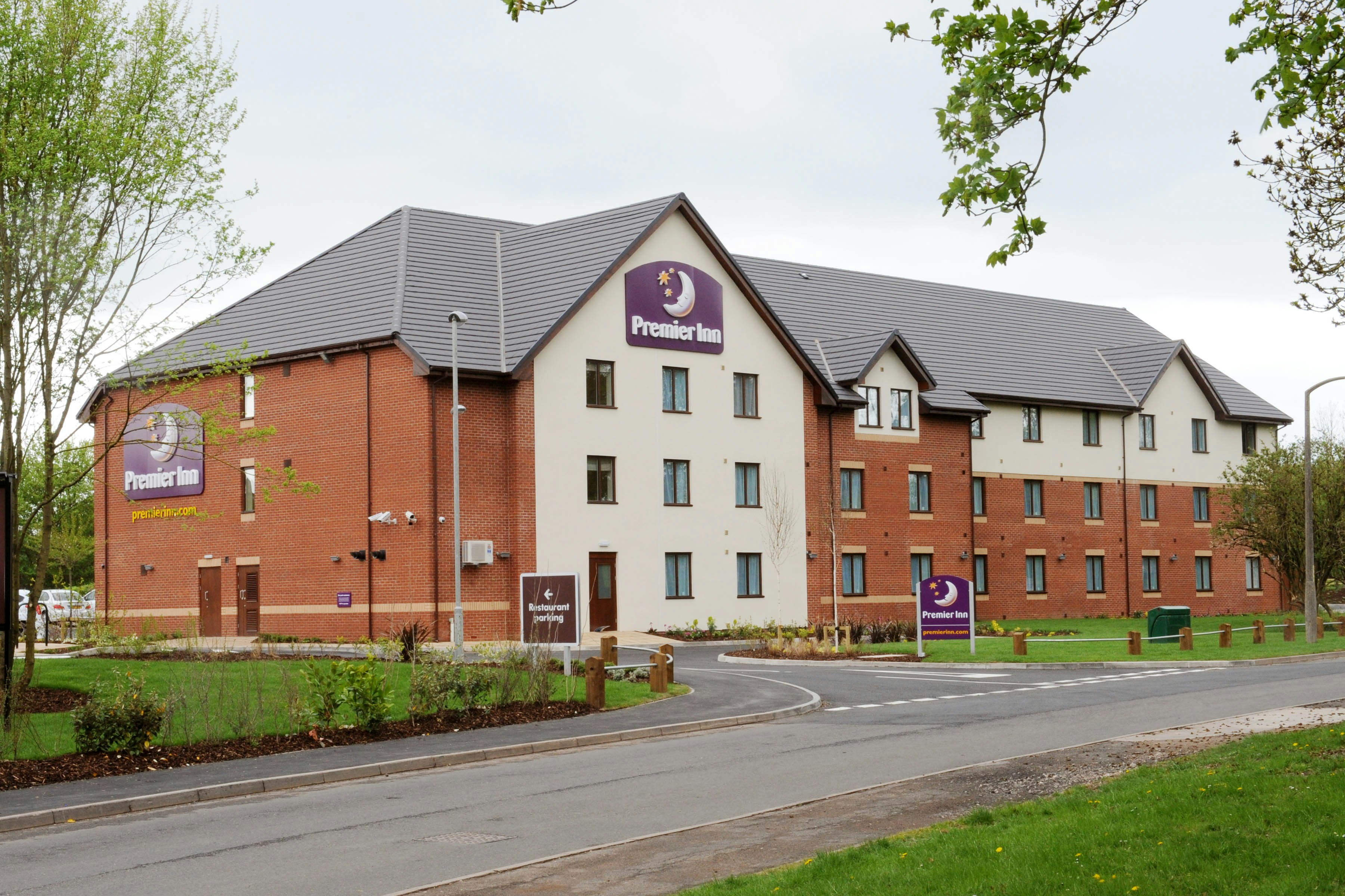 Premier Inn Redditch North A441 6/37