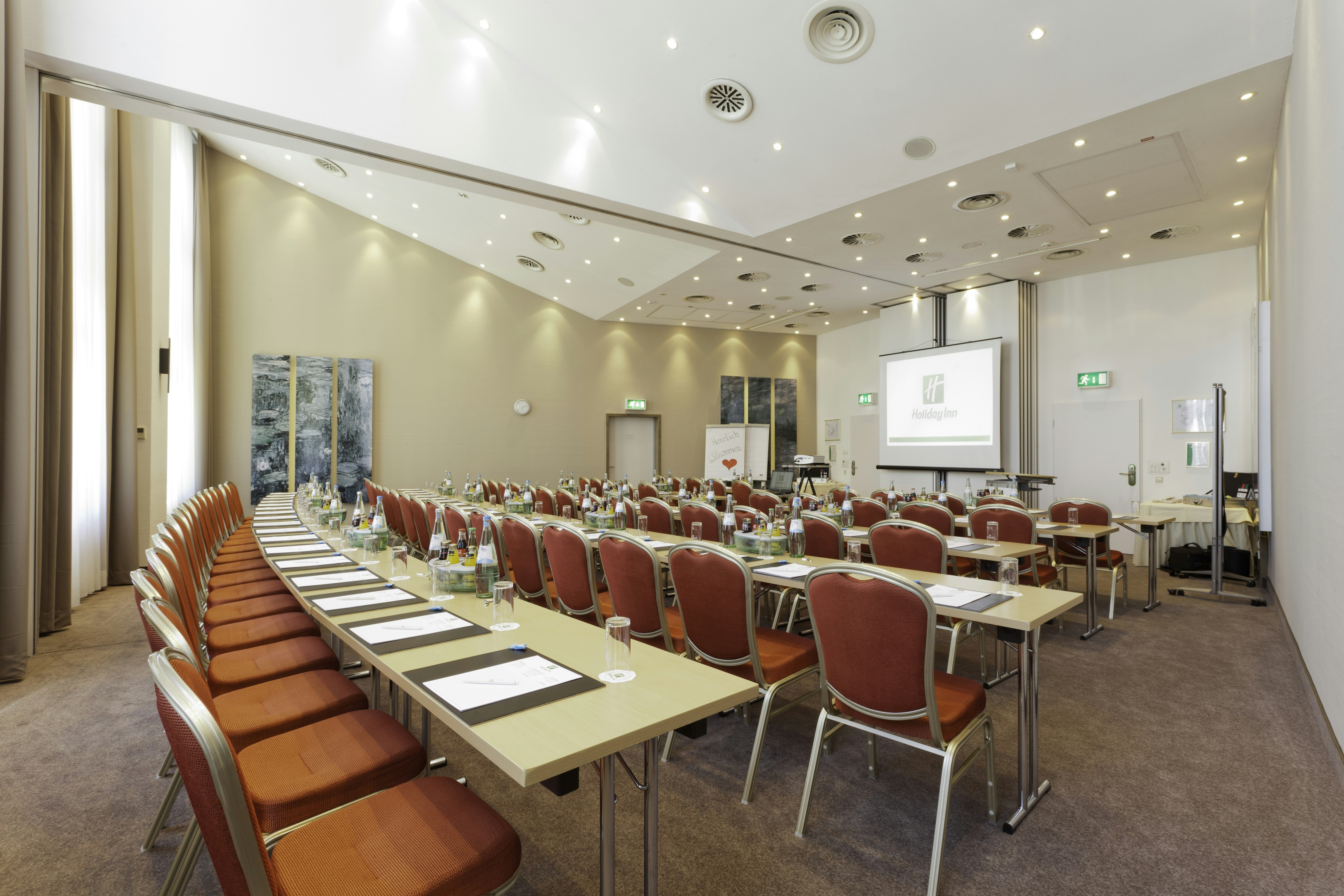 Holiday Inn Stuttgart 67/79