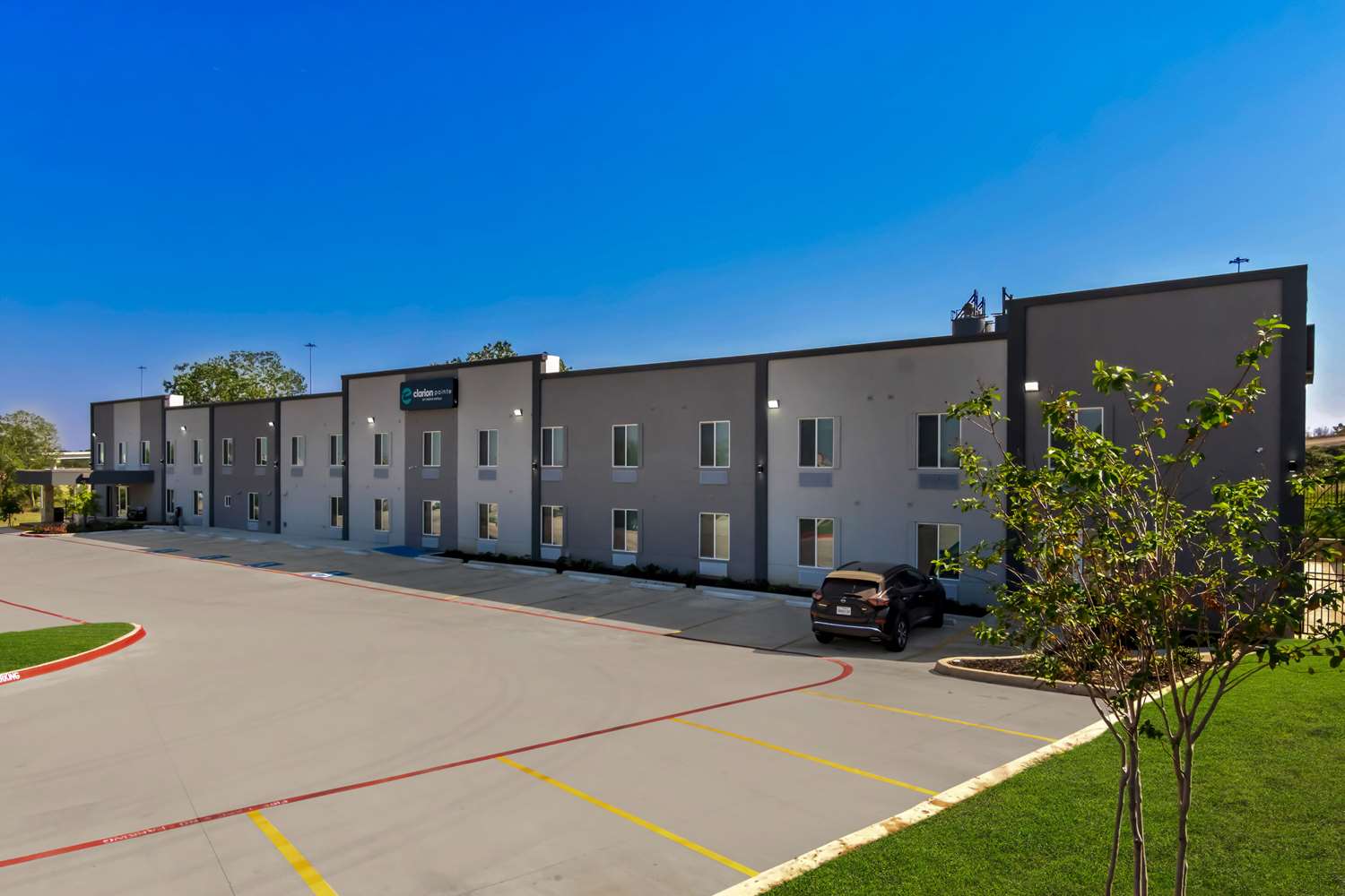 Clarion Pointe Fort Worth East - Arlington 21/21