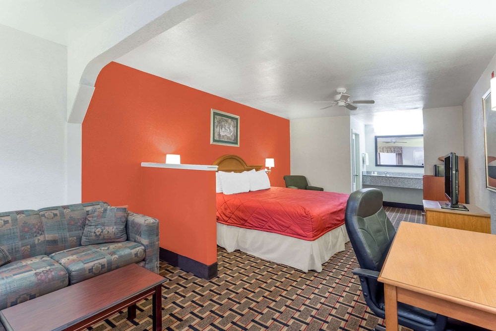 Ramada Limited San Angelo 31/47