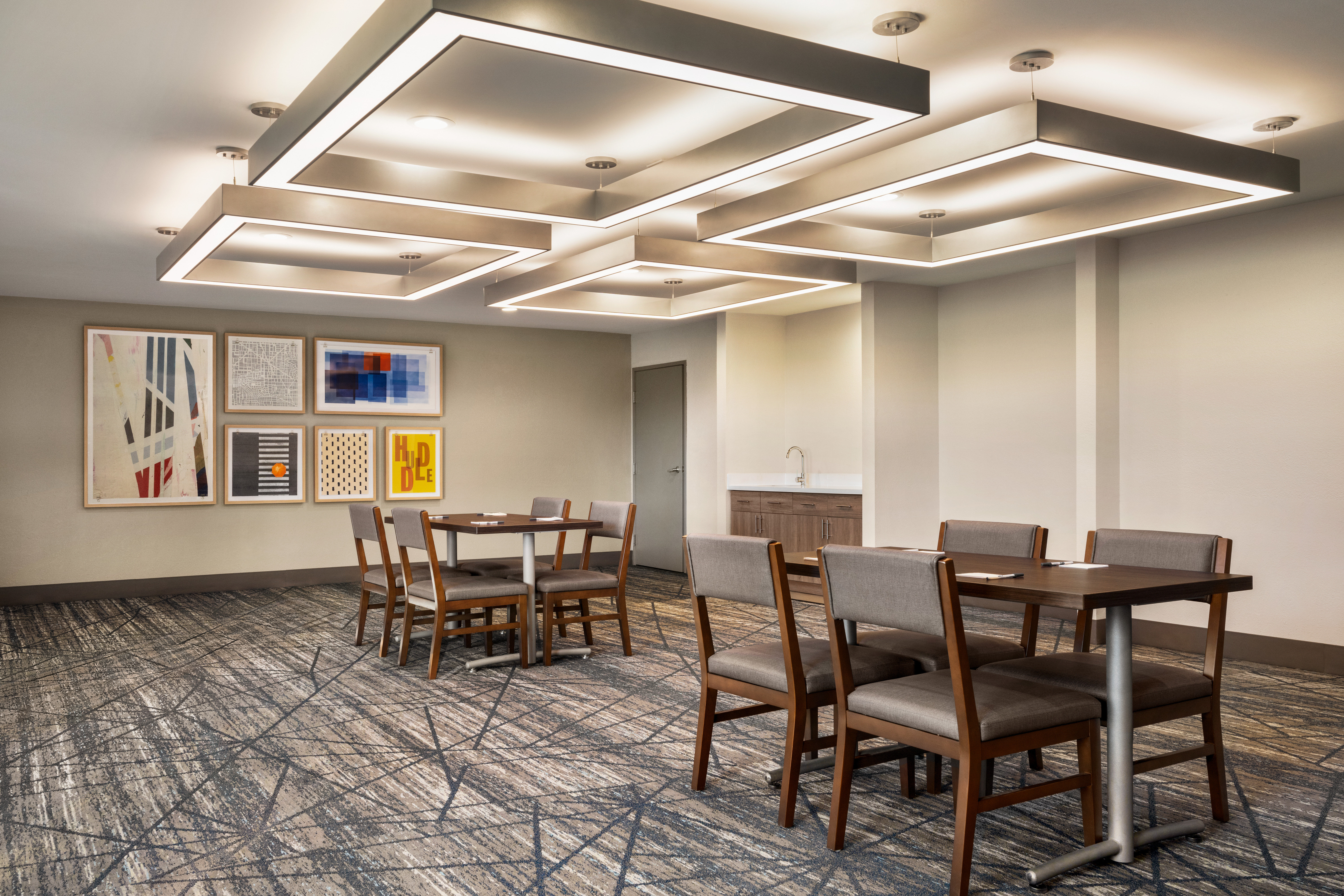 Holiday Inn Express Washington 45/45
