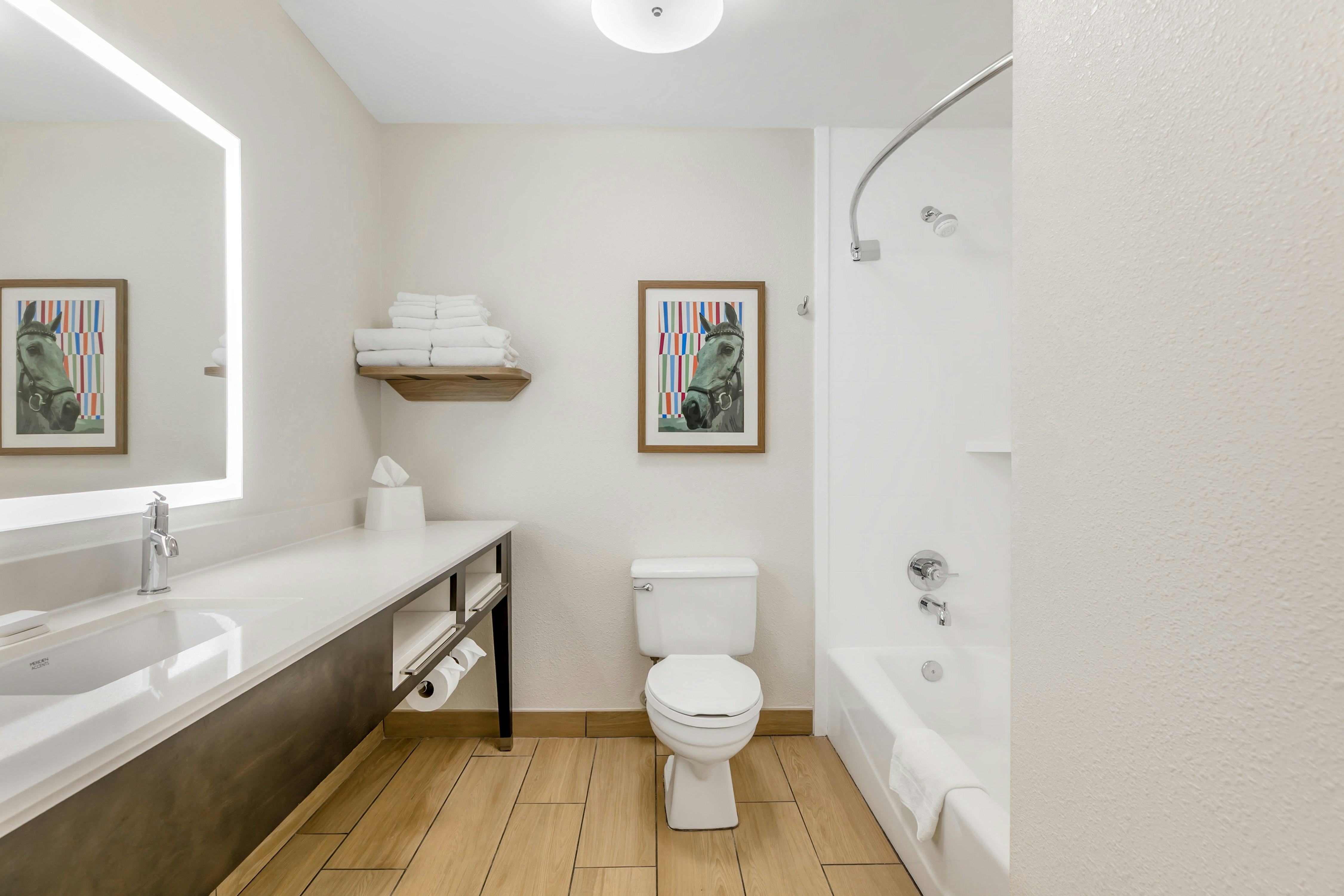 غرفة بسريرين كوين، Hampton Inn Richmond 6/8