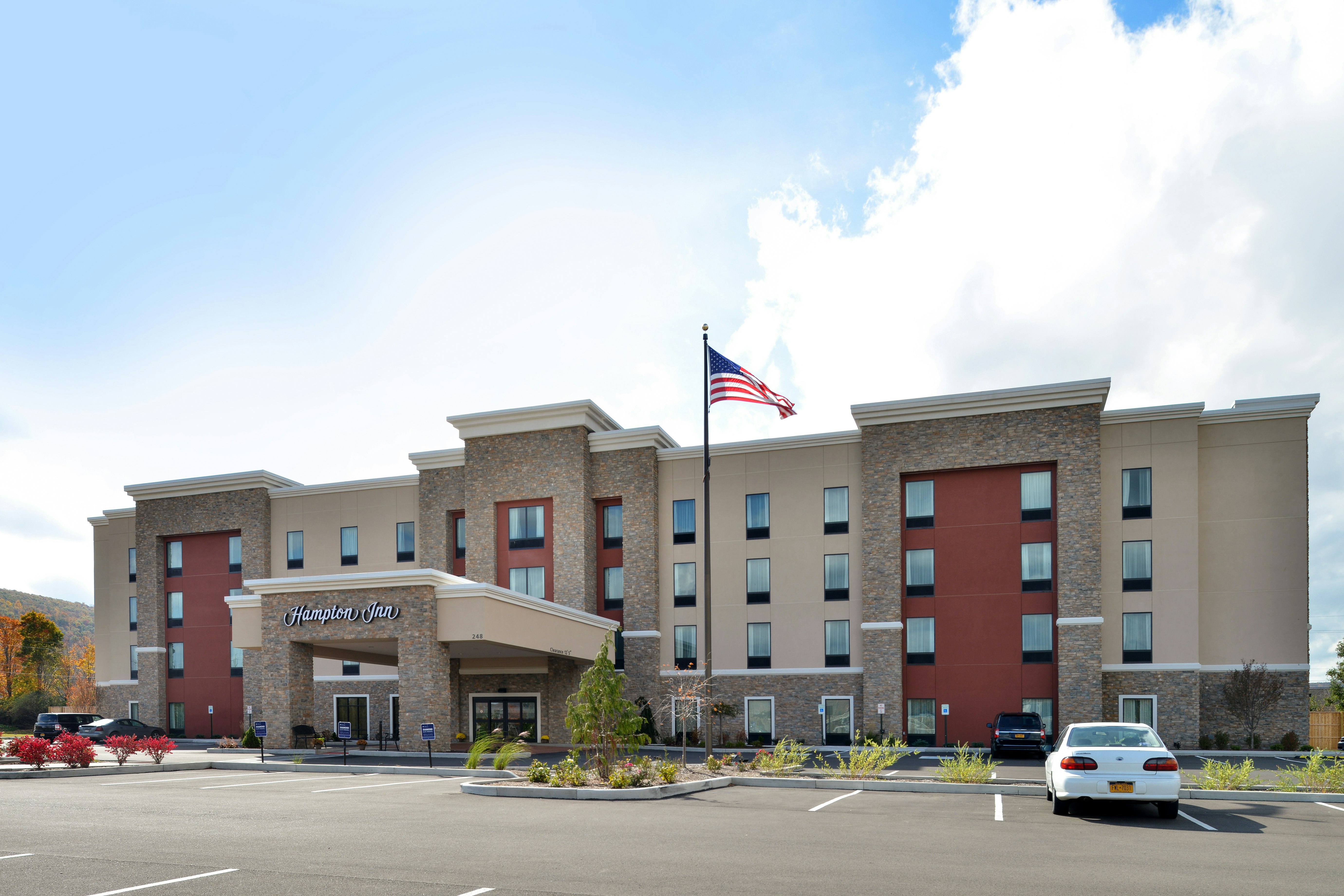 Hampton Inn Corning Painted Post Ny 47/49