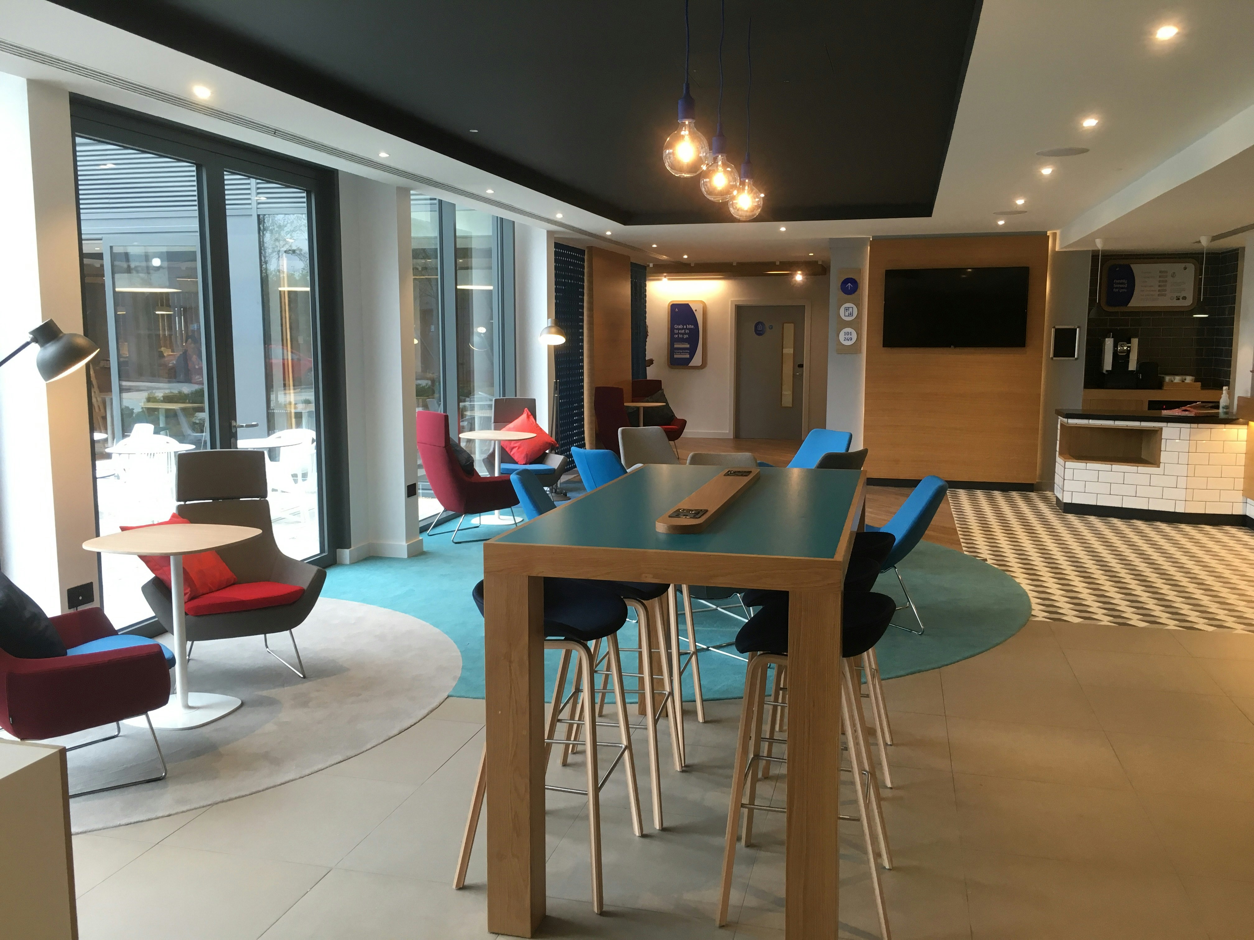 Holiday Inn Express St. Albans - M25, Jct.22 49/76