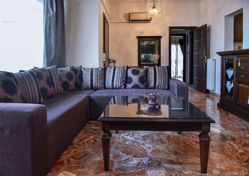Iraklis Apartments 28/50