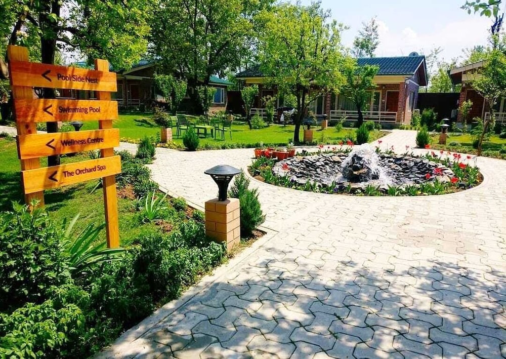 The Orchard Retreat & Spa Srinagar 42/50