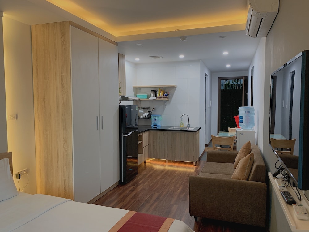 Hanna Hotel And Massage 24/50