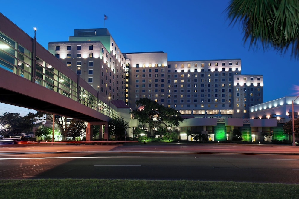 Harrah's Gulf Coast - A Caesars Rewards Destination 3/48
