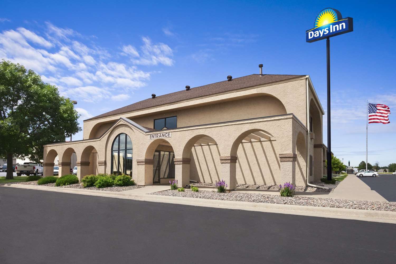 Days Inn By Wyndham Austin 7/44