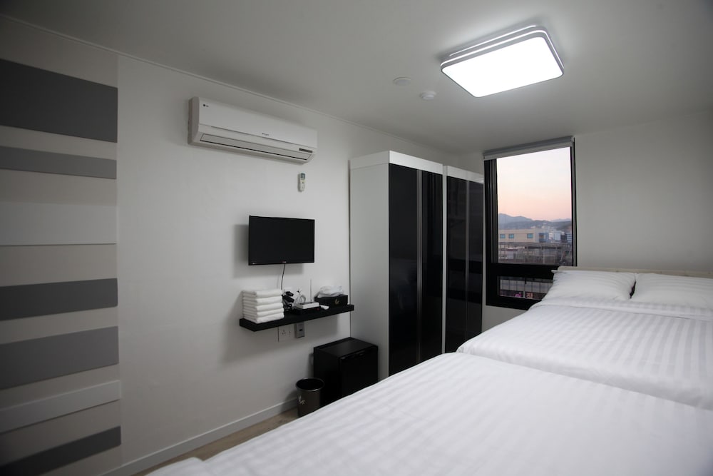 Kstar Metro Hotel Formerly K Pop Hotel Dongdaemun 11/65