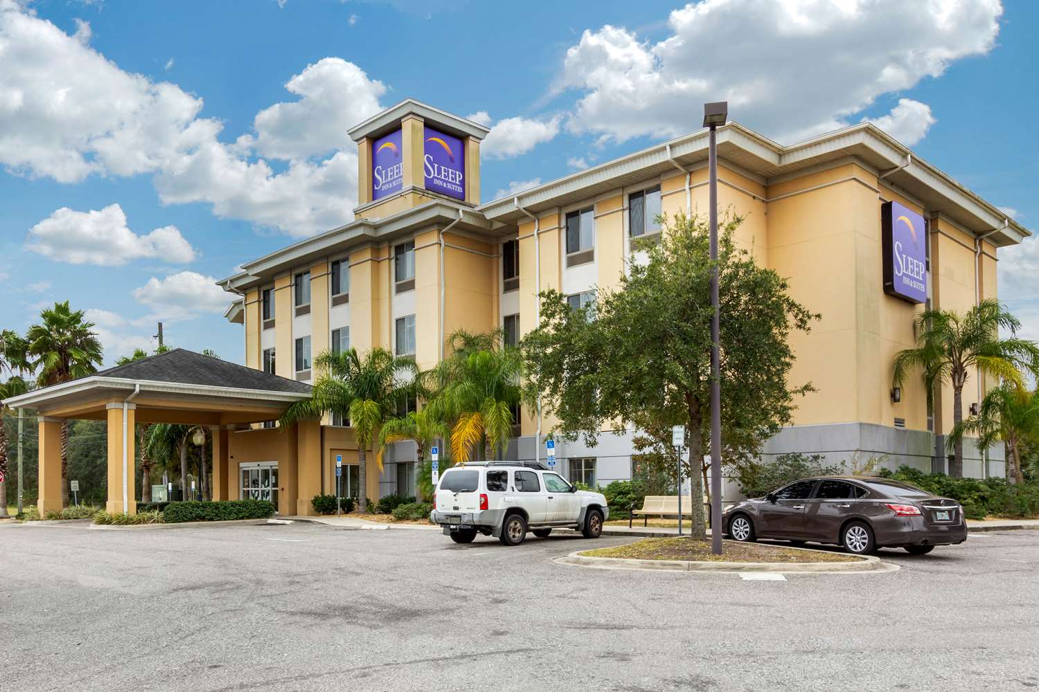 Sleep Inn & Suites Jacksonville West 12/13