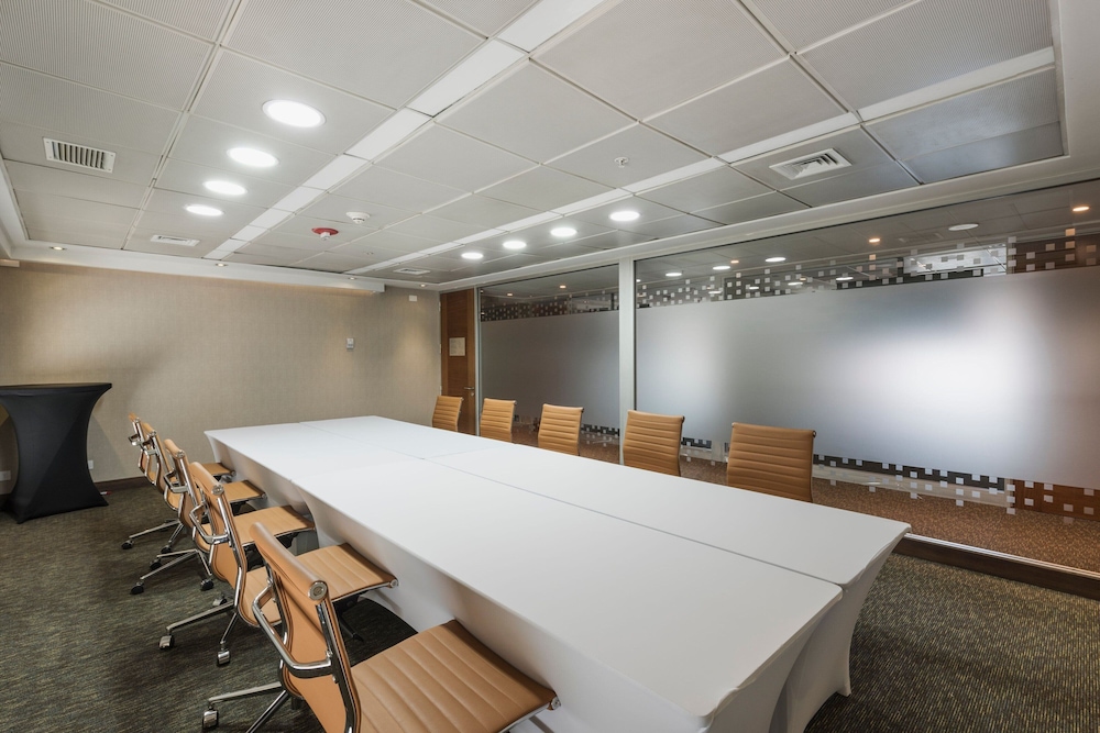 Hotel Courtyard by Marriott Puerto Montt 61/65