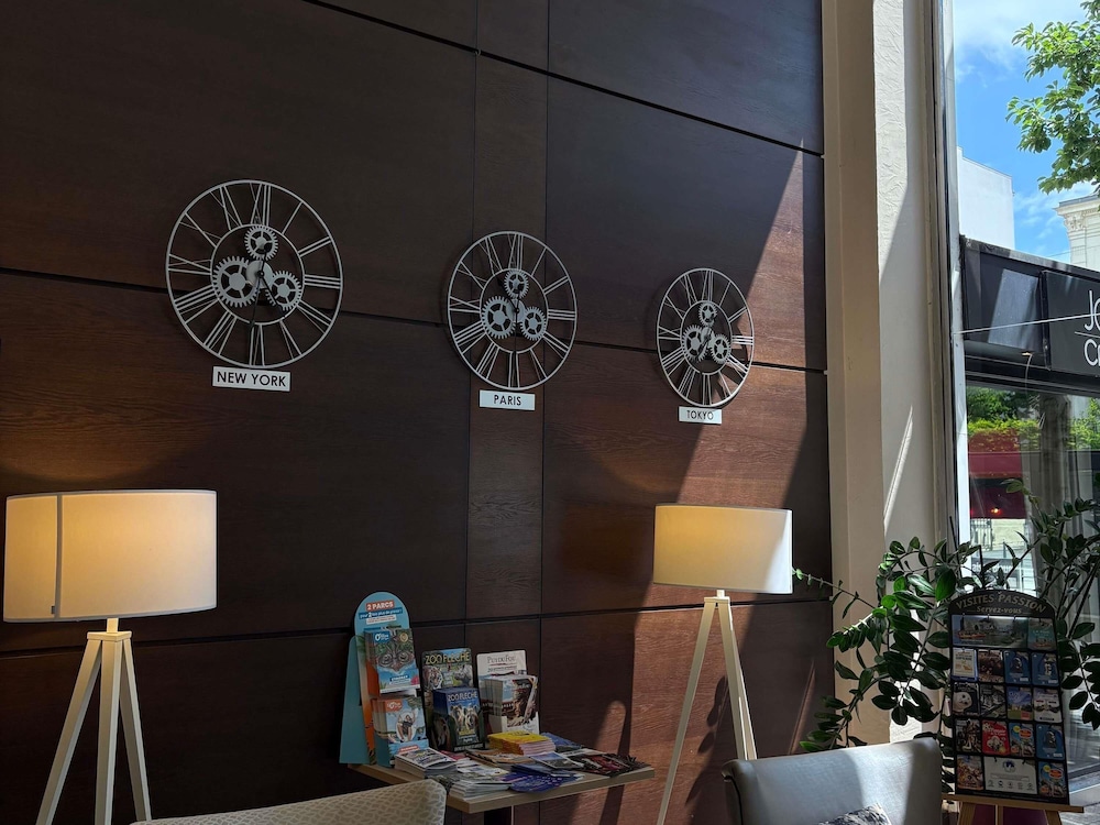 Mercure Angers Centre Gare Hotel 15/72