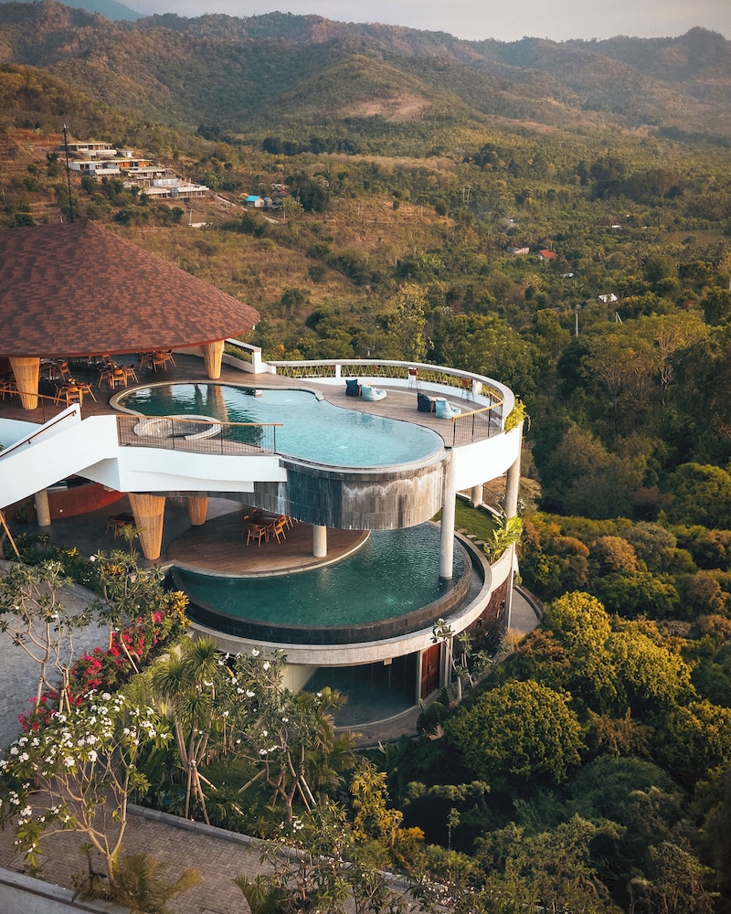 Sumberkima Hill Private Villa Retreat 3/50