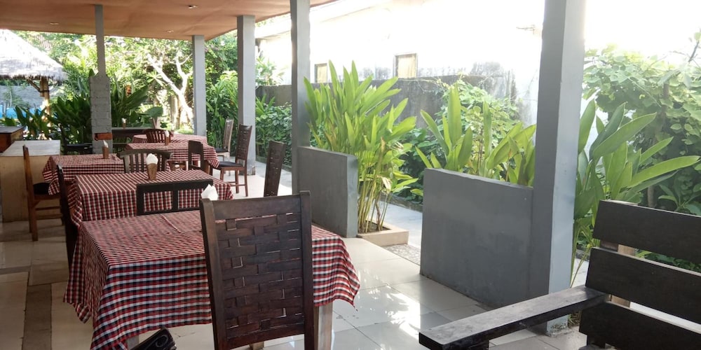 Vico Hotel (ex Cheap Hotel Nusa Dua) 23/41