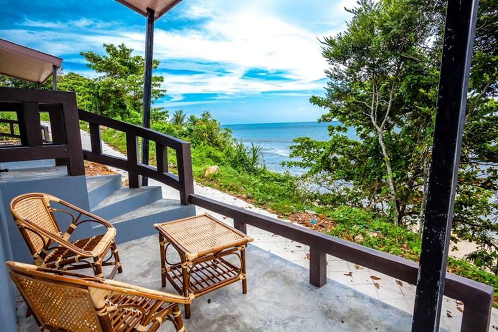 Lanta Corner Resort 48/61
