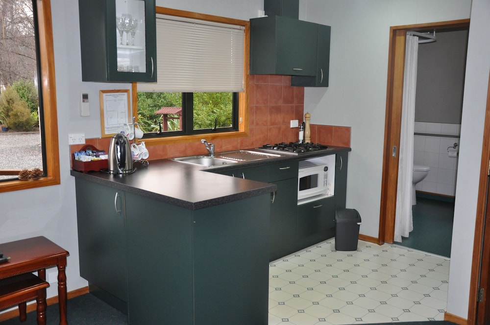 Birchwood Cottages 59/66