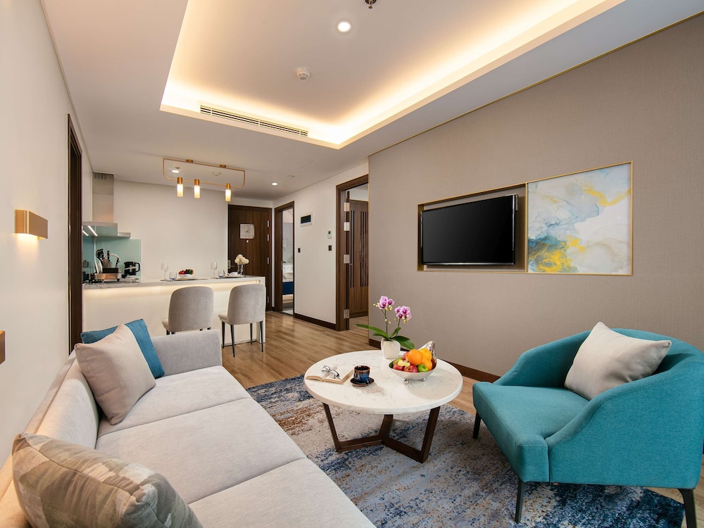 Movenpick Living West Hanoi 94/112