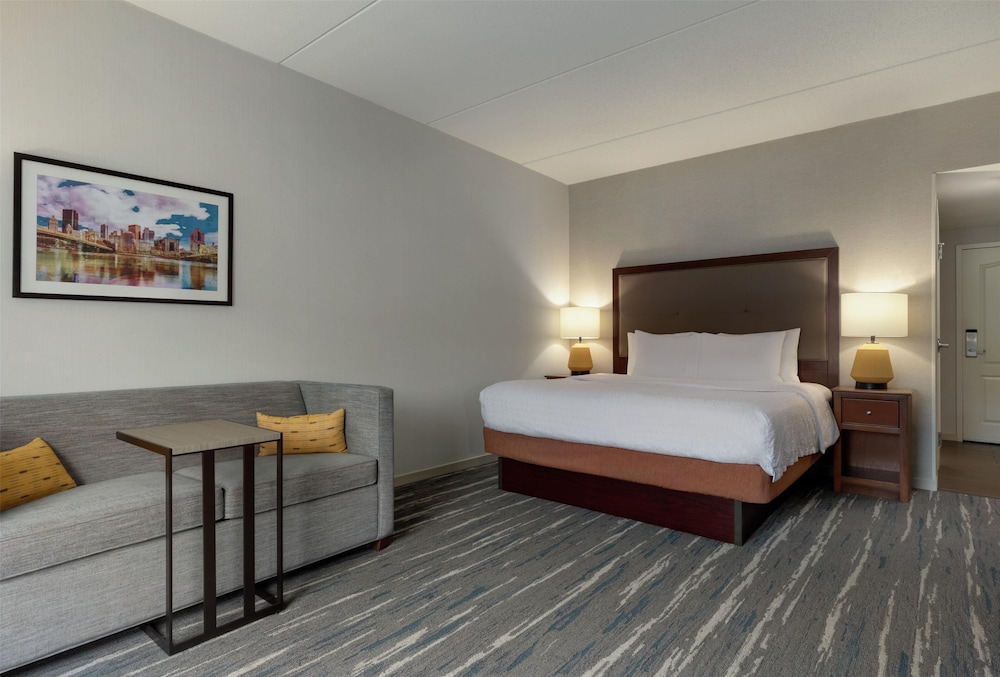 ROOM, KING BED